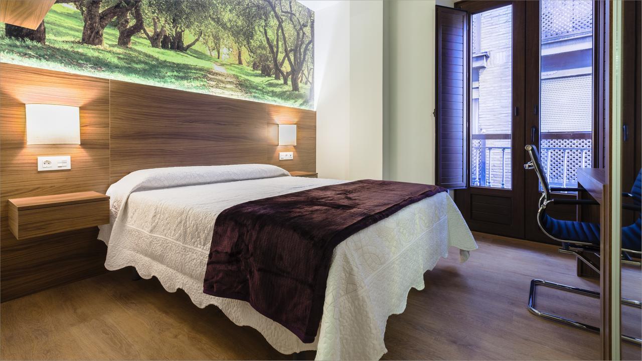 Hostal Arriola Granada Ngoại thất bức ảnh