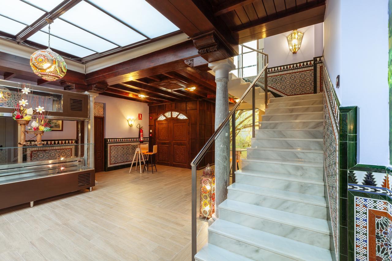 Hostal Arriola Granada Ngoại thất bức ảnh